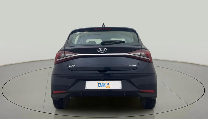 2022 Hyundai NEW I20 ASTA (O) 1.2 MT, Petrol, Manual, 8,760 km, Back/Rear