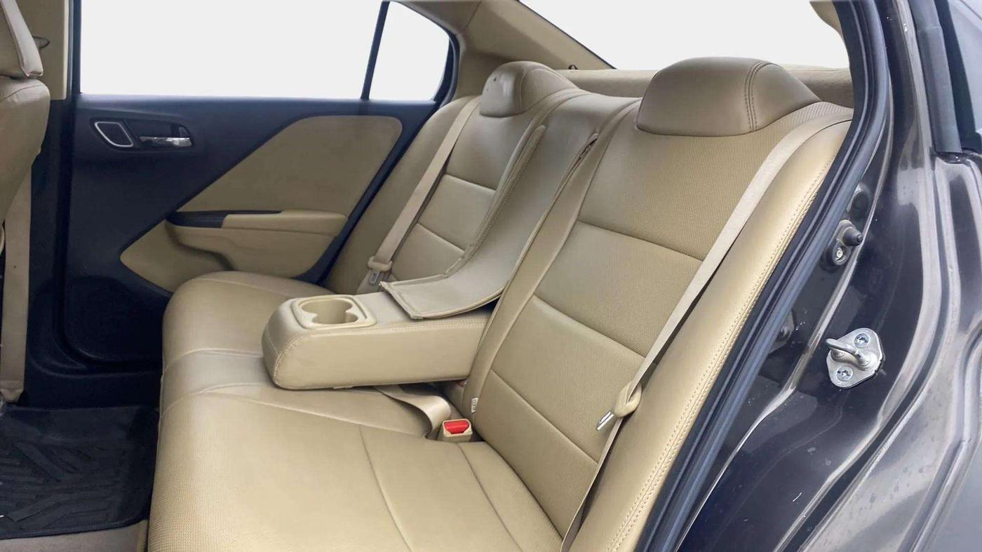 2018 Honda City 1.5L I-VTEC V MT, Petrol, Manual, 61,492 km, Right Side Rear Door Cabin