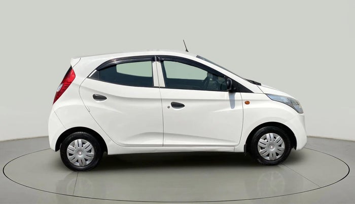 2013 Hyundai Eon ERA +, Petrol, Manual, 71,282 km, Right Side View