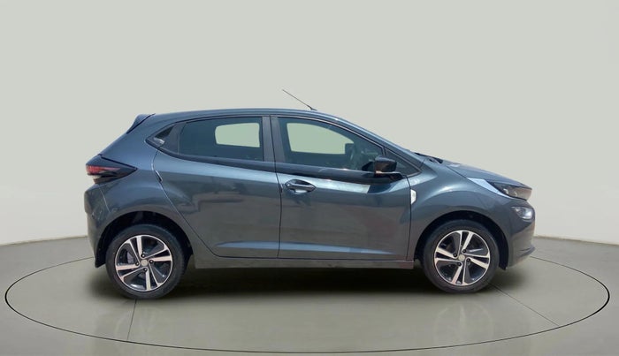 2020 Tata ALTROZ XZ PETROL, Petrol, Manual, 37,907 km, Right Side View