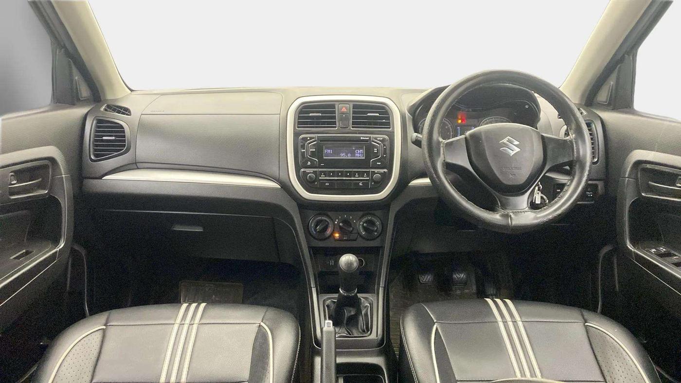2021 Maruti Vitara Brezza LXI, Petrol, Manual, 43,348 km, Dashboard