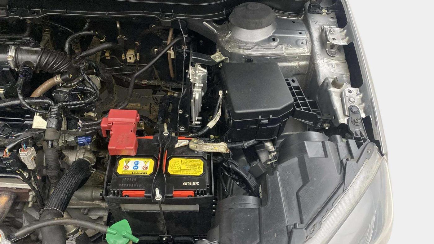 2021 Maruti Vitara Brezza LXI, Petrol, Manual, 43,348 km, Engine View - Left