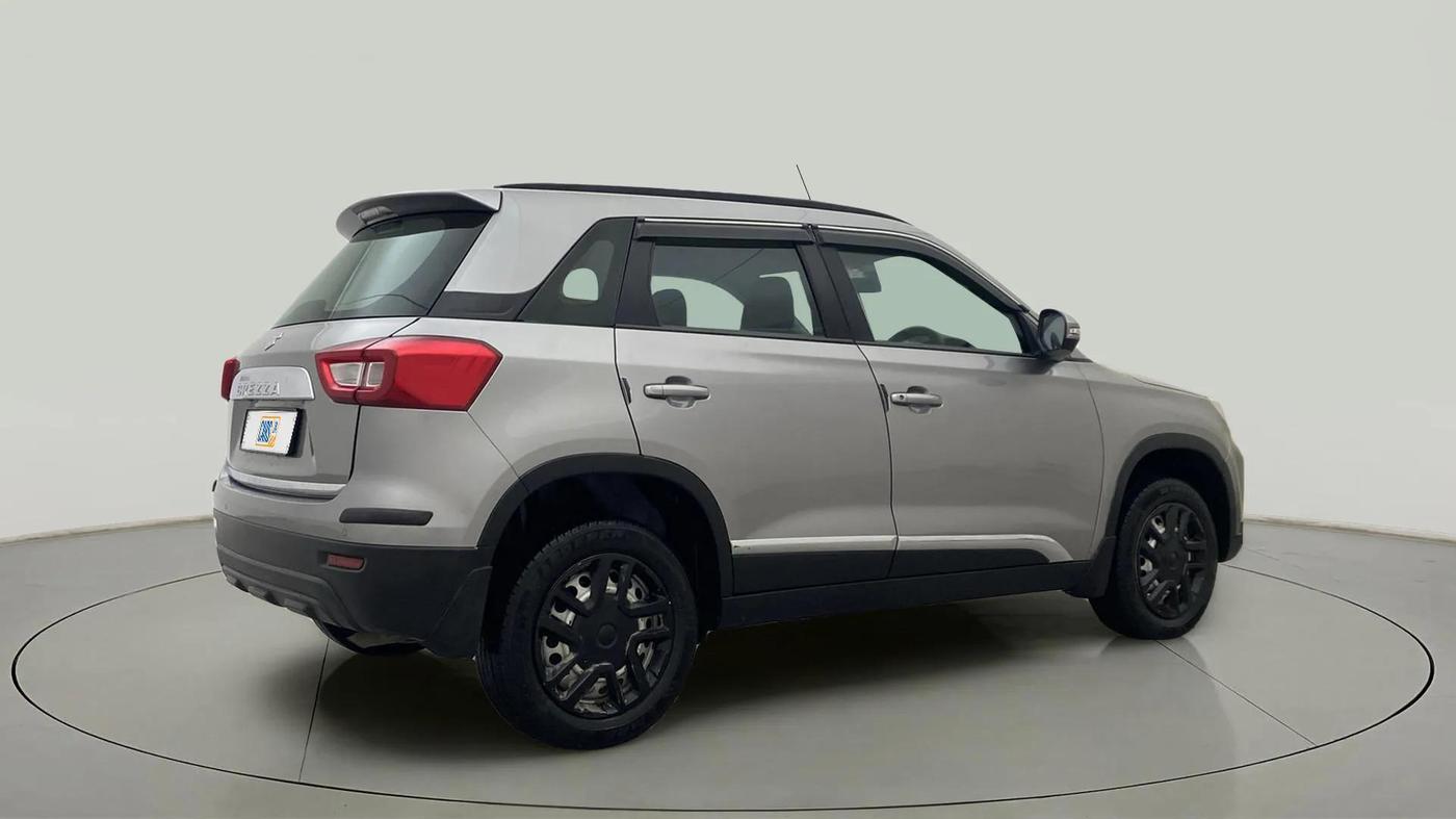 2021 Maruti Vitara Brezza LXI, Petrol, Manual, 43,348 km, Right Back Diagonal