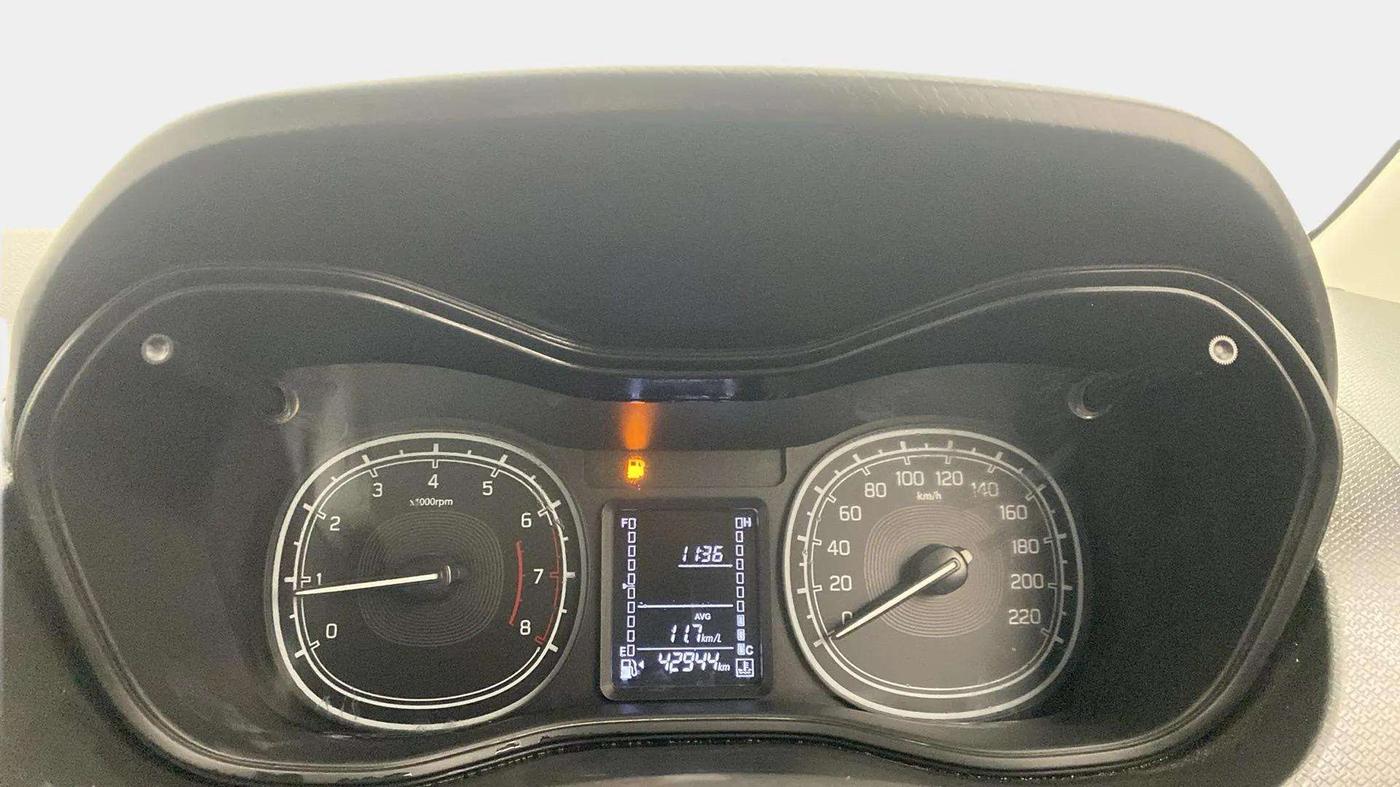 2021 Maruti Vitara Brezza LXI, Petrol, Manual, 43,348 km, Odometer Image