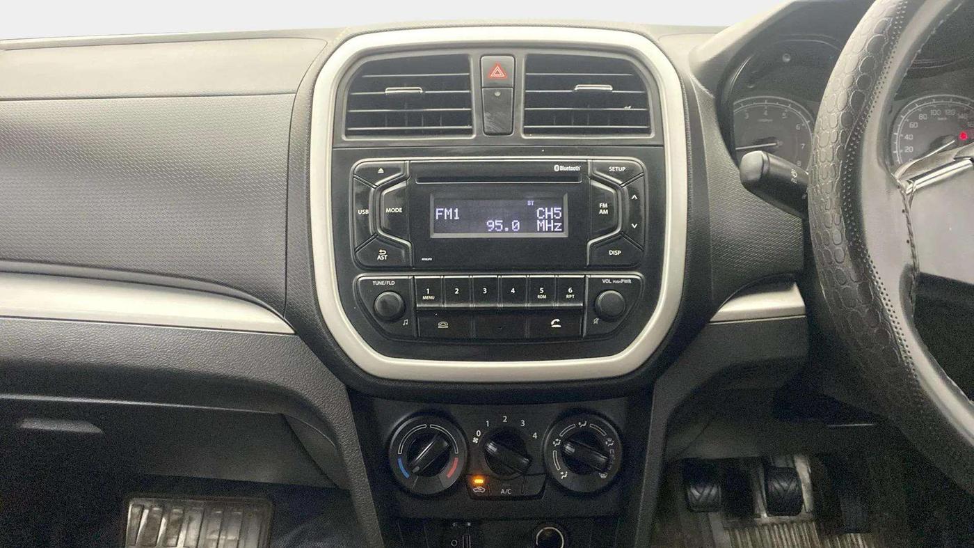2021 Maruti Vitara Brezza LXI, Petrol, Manual, 43,348 km, Air Conditioner