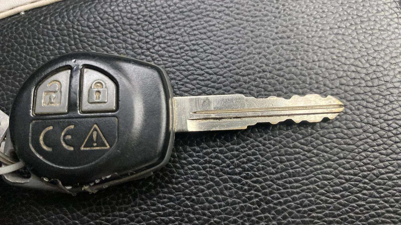 2021 Maruti Vitara Brezza LXI, Petrol, Manual, 43,348 km, Key Close Up