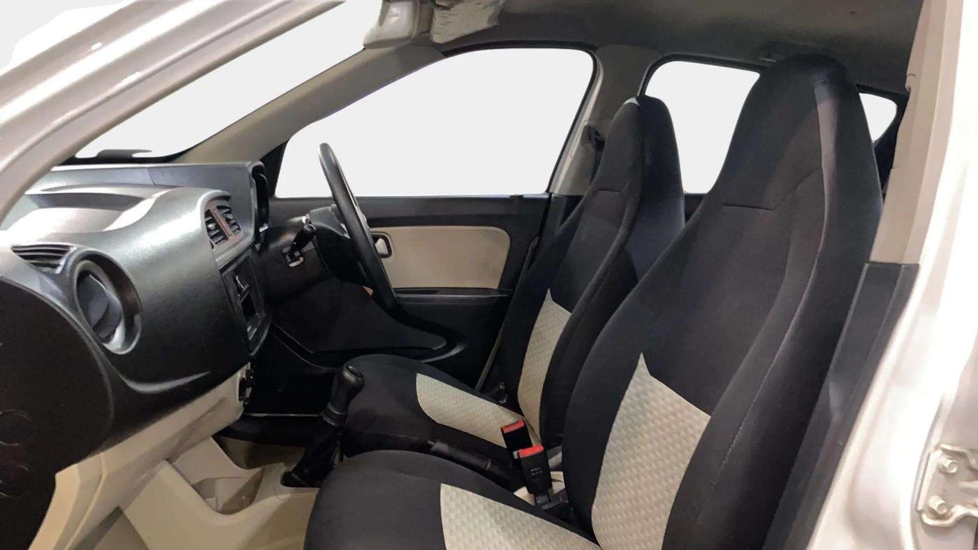 2021 Maruti Alto LXI, Petrol, Manual, 19,974 km, Right Side Front Door Cabin