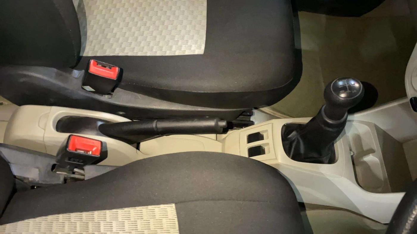 2021 Maruti Alto LXI, Petrol, Manual, 19,974 km, Gear Lever