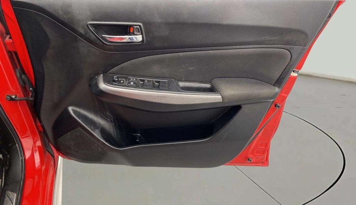 2021 Maruti Swift ZXI PLUS AMT DUAL TONE, Petrol, Automatic, 39,261 km, Driver Side Door Panels Control