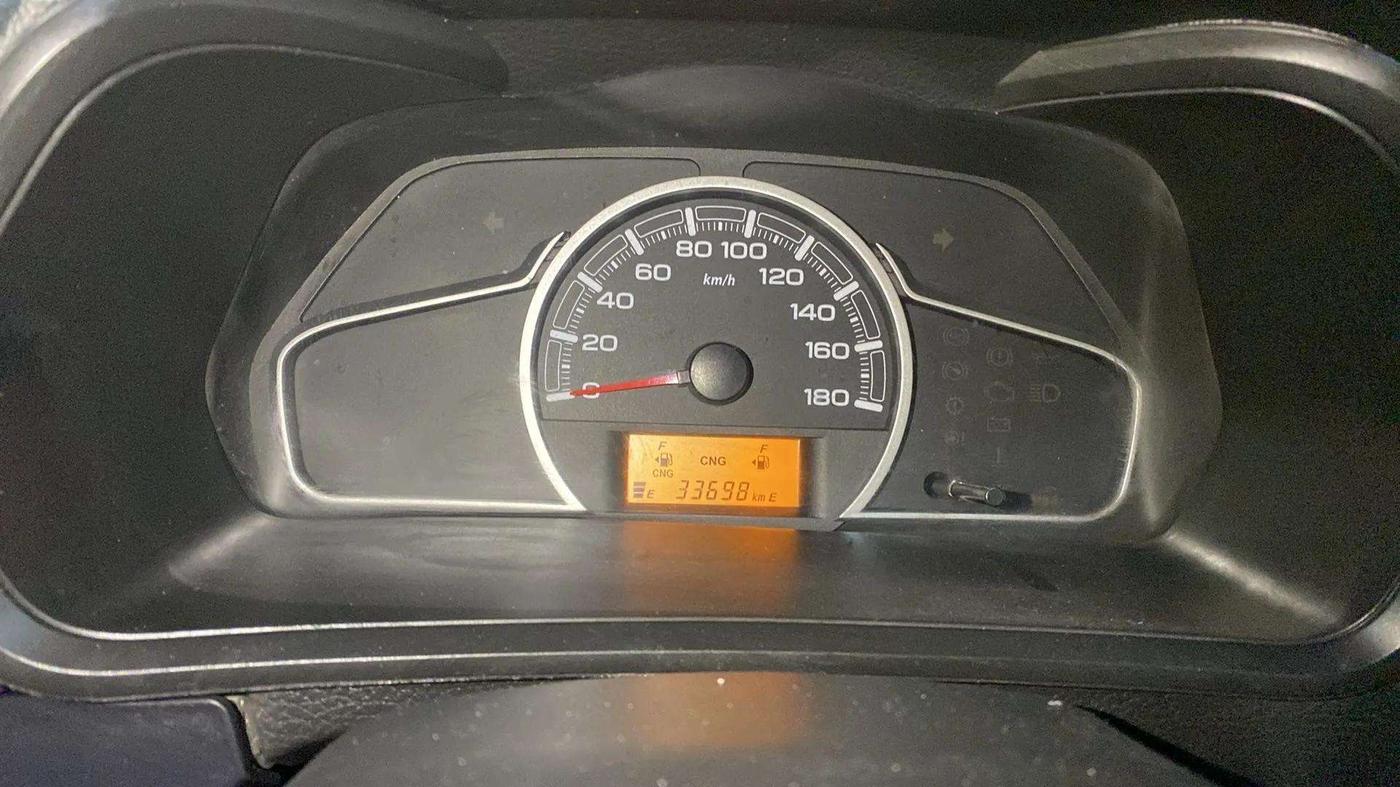 2023 Maruti Alto LXI OPT CNG, CNG, Manual, 33,982 km, Odometer Image