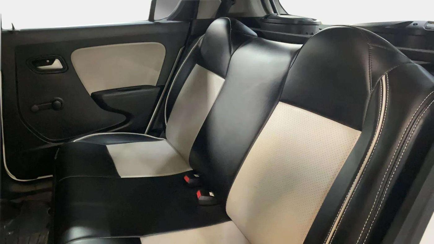 2023 Maruti Alto LXI OPT CNG, CNG, Manual, 33,982 km, Right Side Rear Door Cabin