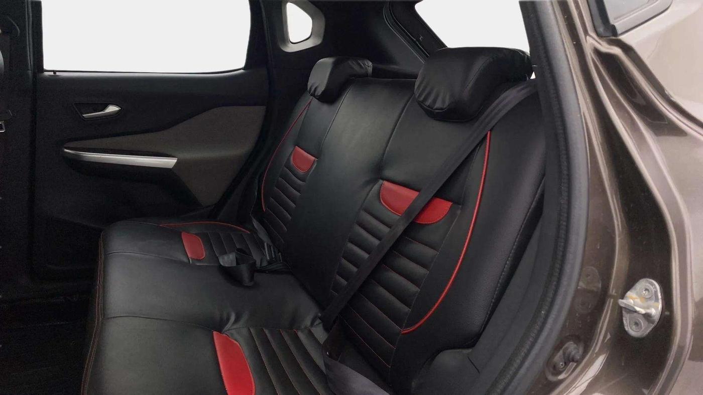 2021 Nissan MAGNITE XL, Petrol, Manual, 52,758 km, Right Side Rear Door Cabin