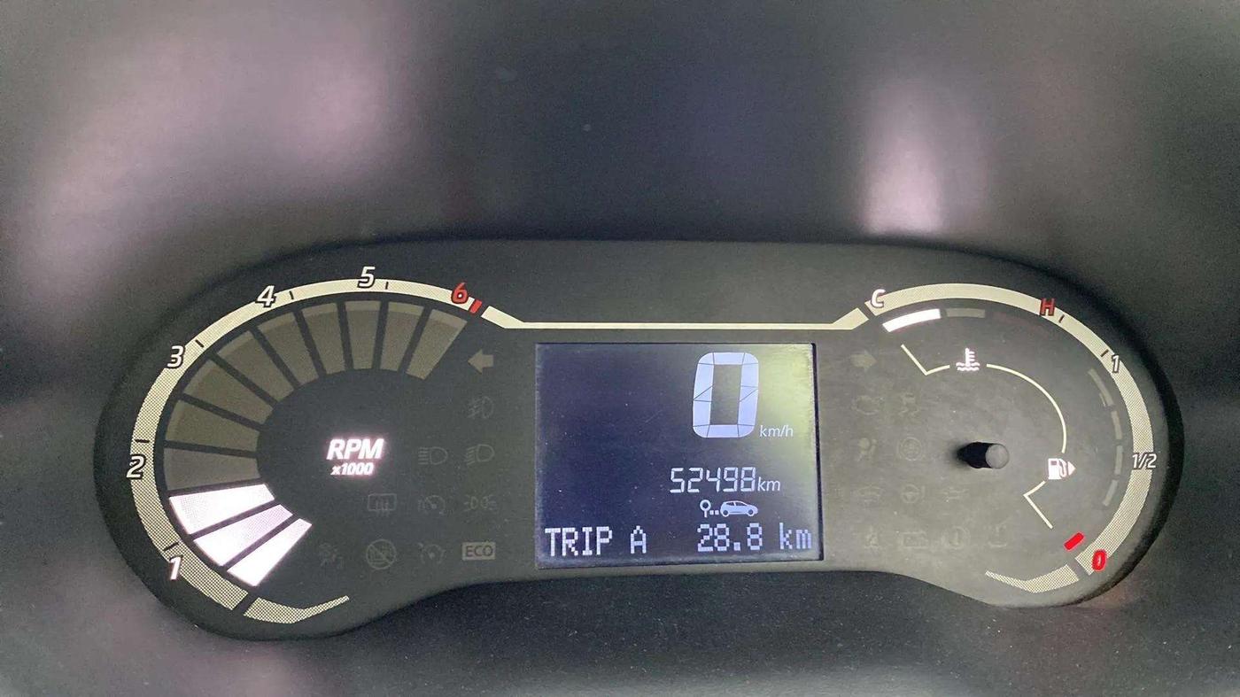 2021 Nissan MAGNITE XL, Petrol, Manual, 52,758 km, Odometer Image