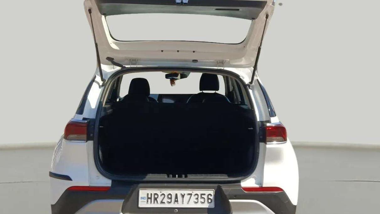 2022 KIA SONET HTK 1.2, Petrol, Manual, 40,945 km, Boot Open Zoomed View