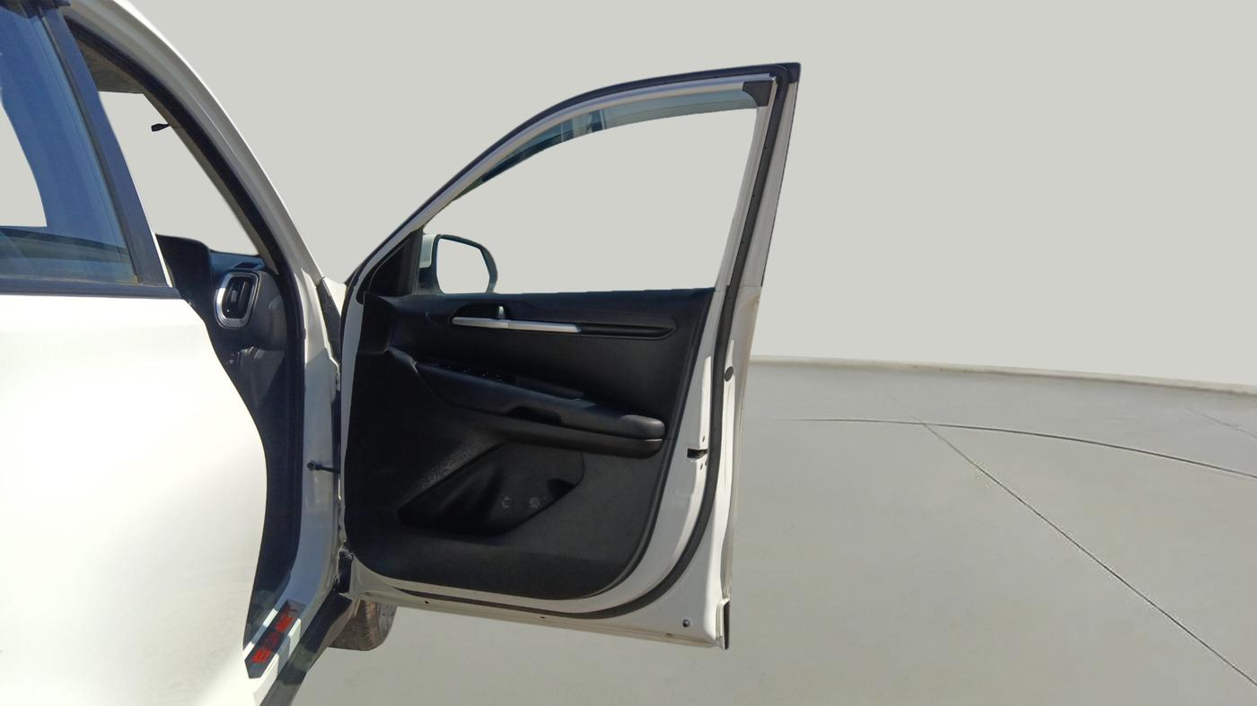 2022 KIA SONET HTK 1.2, Petrol, Manual, 40,945 km, RHS Front Door