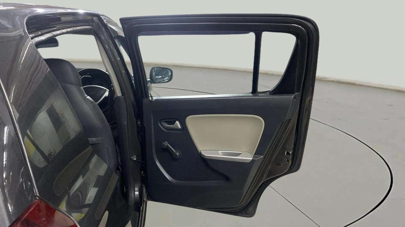 2018 Maruti Alto K10 VXI (O), Petrol, Manual, 31,100 km, RHS Rear Door