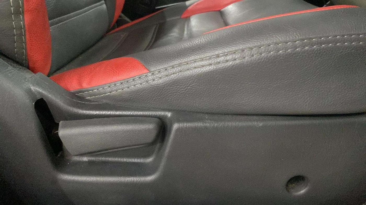 2018 Maruti Alto K10 VXI (O), Petrol, Manual, 31,100 km, Driver Side Adjustment Panel