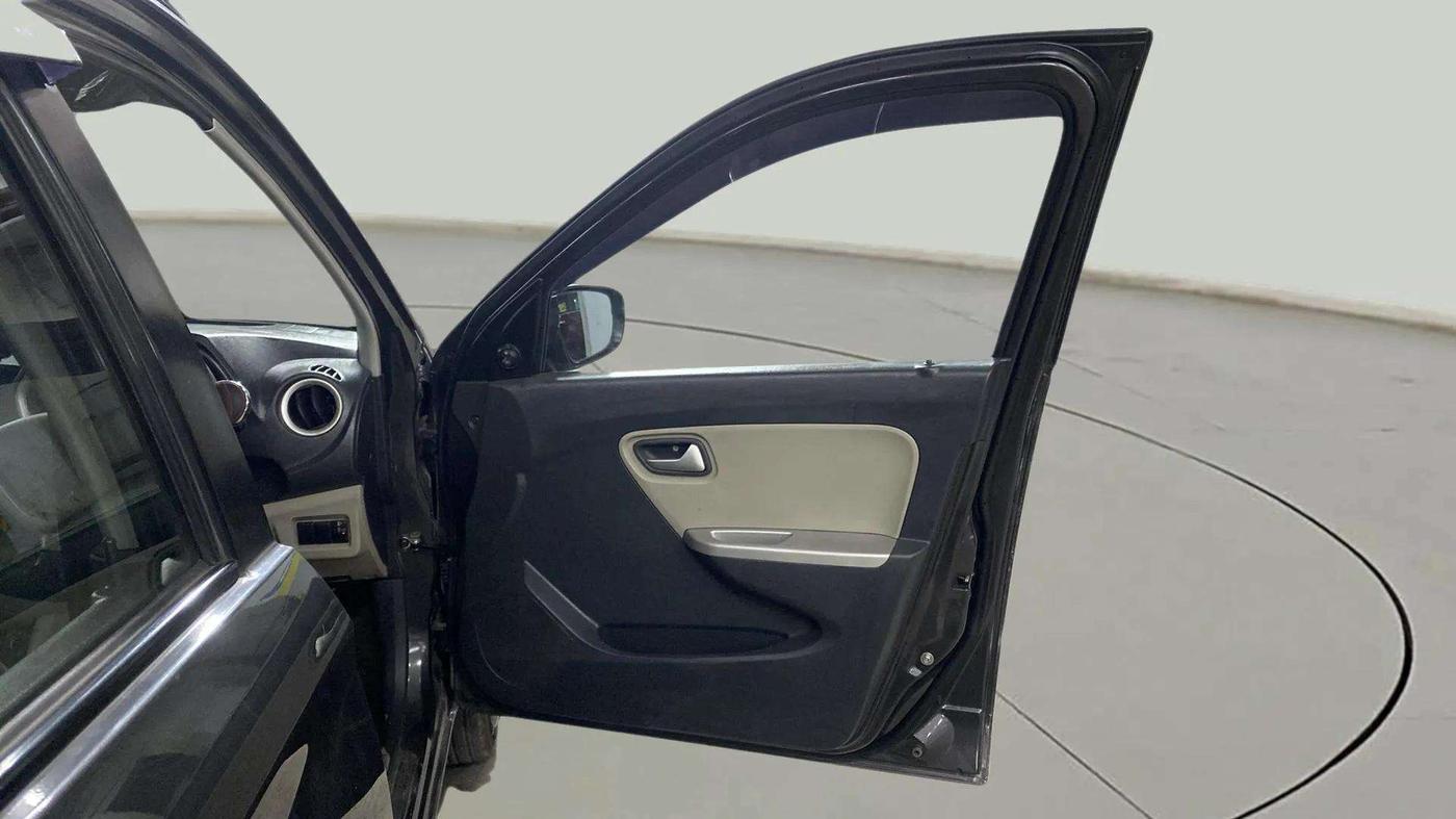 2018 Maruti Alto K10 VXI (O), Petrol, Manual, 31,100 km, RHS Front Door