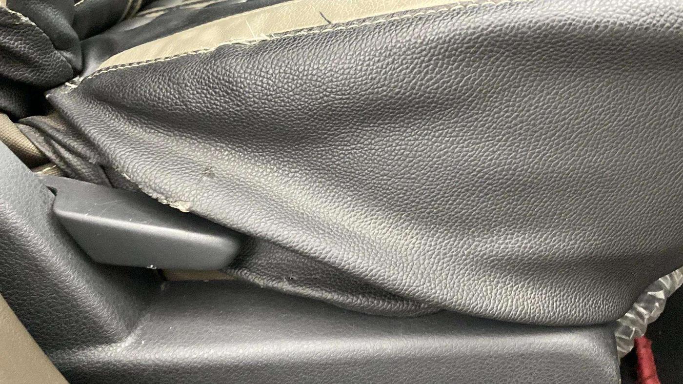 2017 Renault Duster RXL PETROL, Petrol, Manual, 36,846 km, Driver Side Adjustment Panel