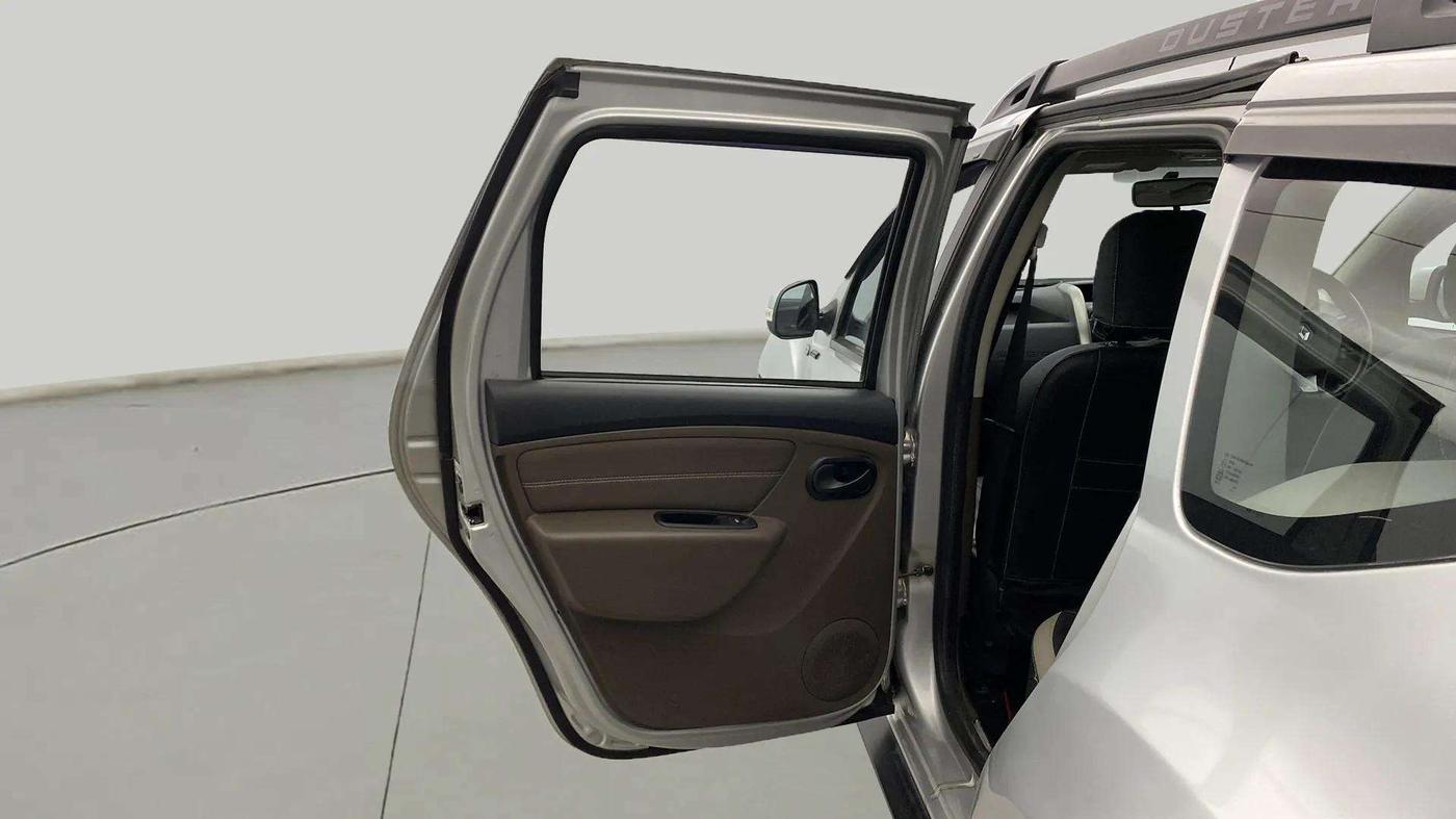 2017 Renault Duster RXL PETROL, Petrol, Manual, 36,846 km, LHS Rear Door