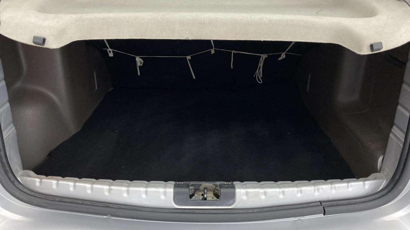 2017 Renault Duster RXL PETROL, Petrol, Manual, 36,846 km, Boot Inside