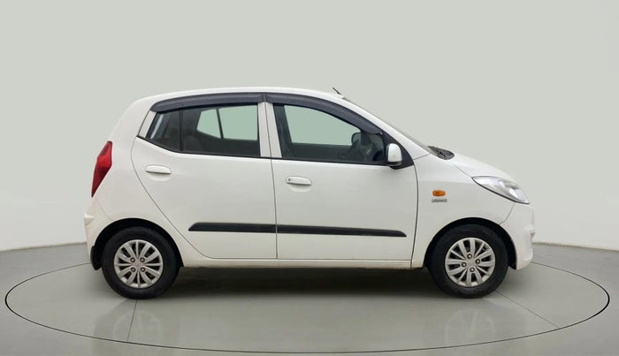 2014 Hyundai i10 SPORTZ 1.1, Petrol, Manual, 43,062 km, Right Side View