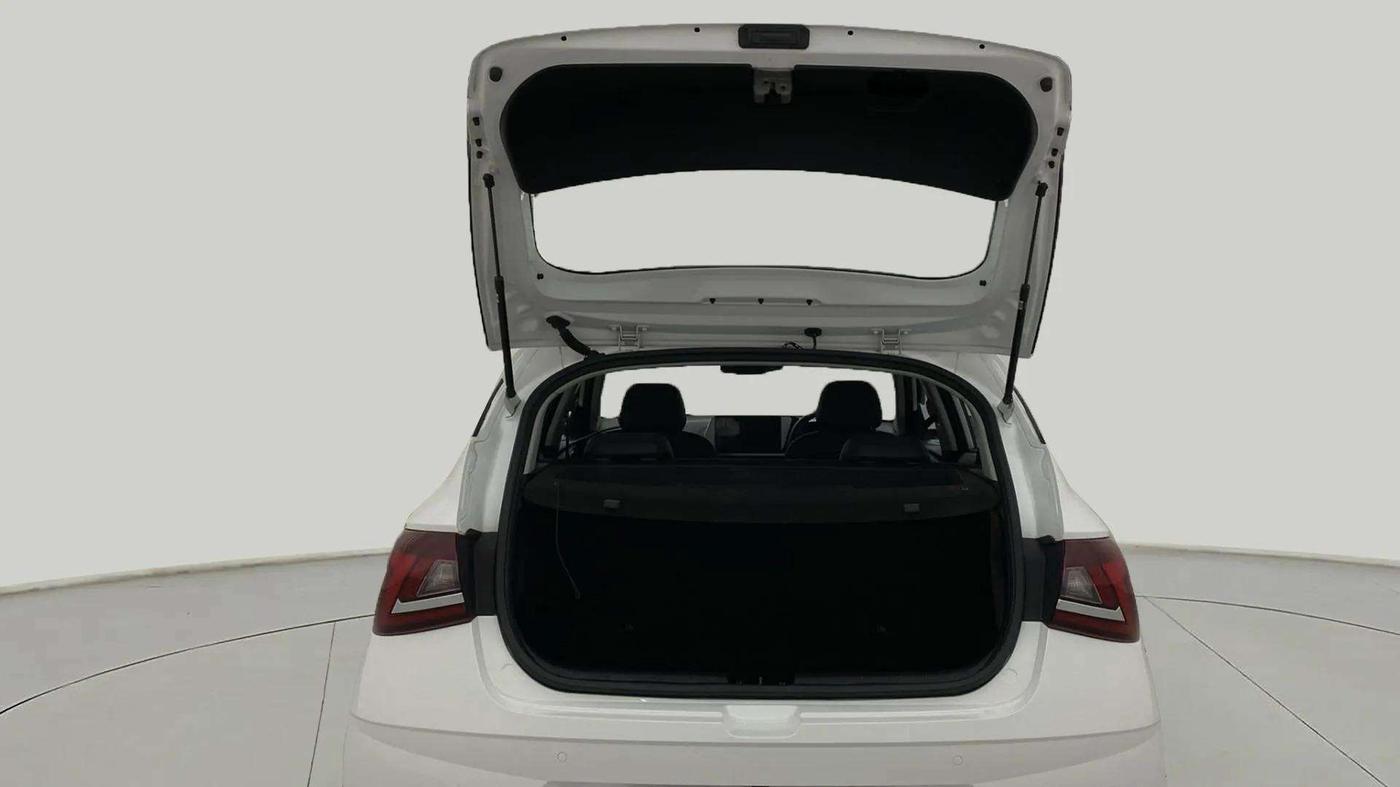 2022 Hyundai NEW I20 ASTA (O) 1.0 TURBO GDI DCT, Petrol, Automatic, 5,132 km, Boot Door Open