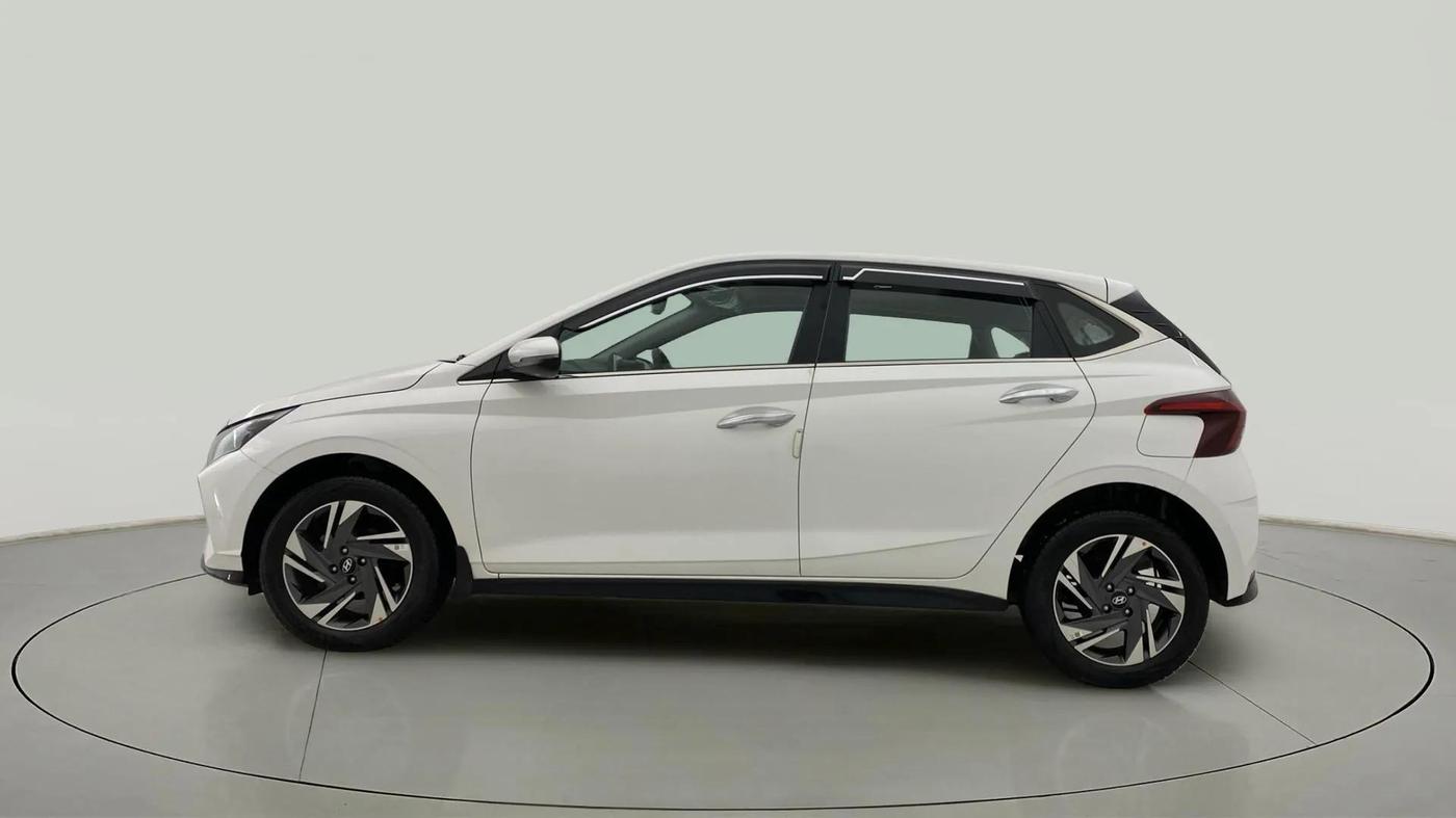 2022 Hyundai NEW I20 ASTA (O) 1.0 TURBO GDI DCT, Petrol, Automatic, 5,132 km, Left Side