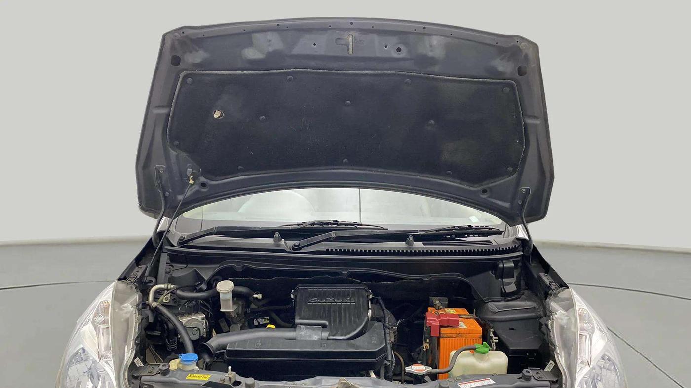 2017 Maruti Ertiga VXI ABS, Petrol, Manual, 33,417 km, Open Bonet