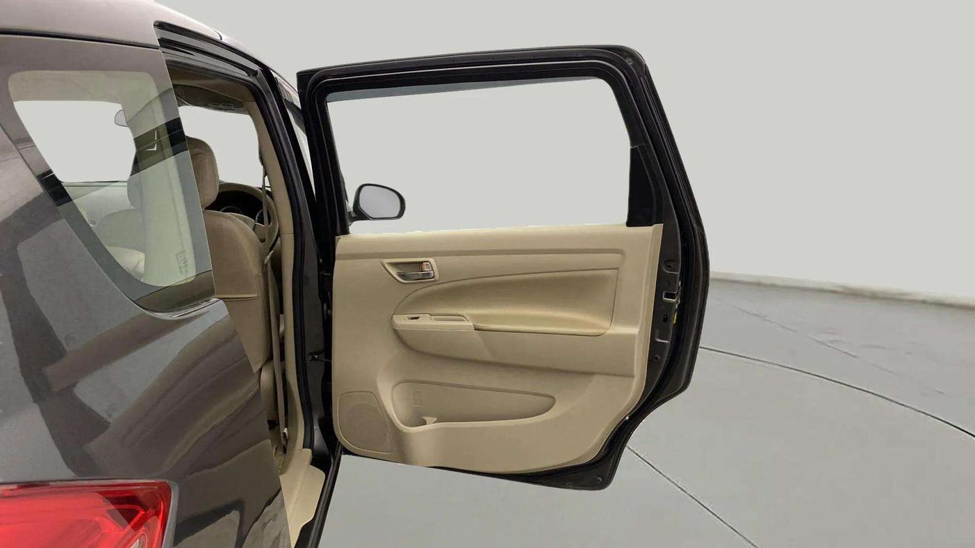 2017 Maruti Ertiga VXI ABS, Petrol, Manual, 33,417 km, RHS Rear Door