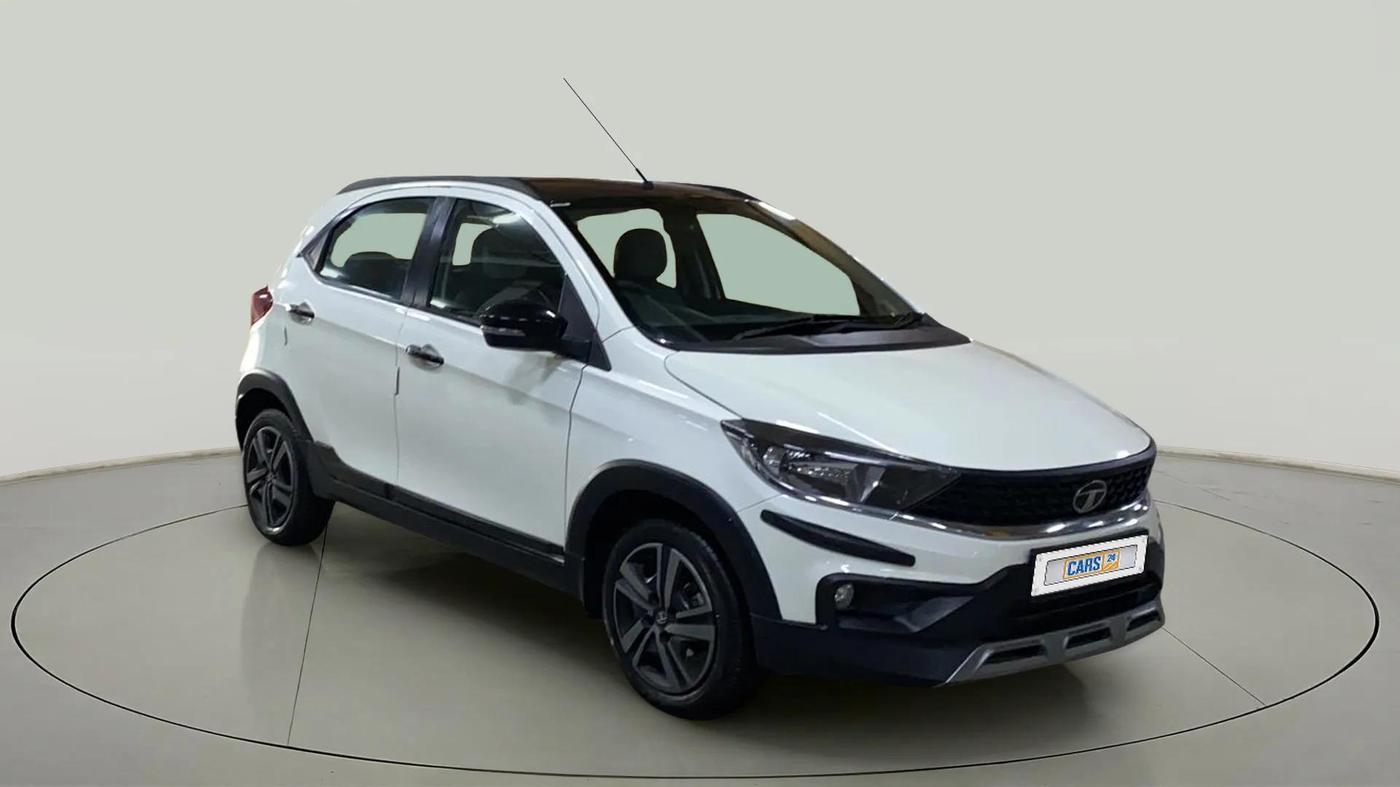 2022 Tata TIAGO NRG XZ AMT, Petrol, Automatic, 7,856 km, SRP