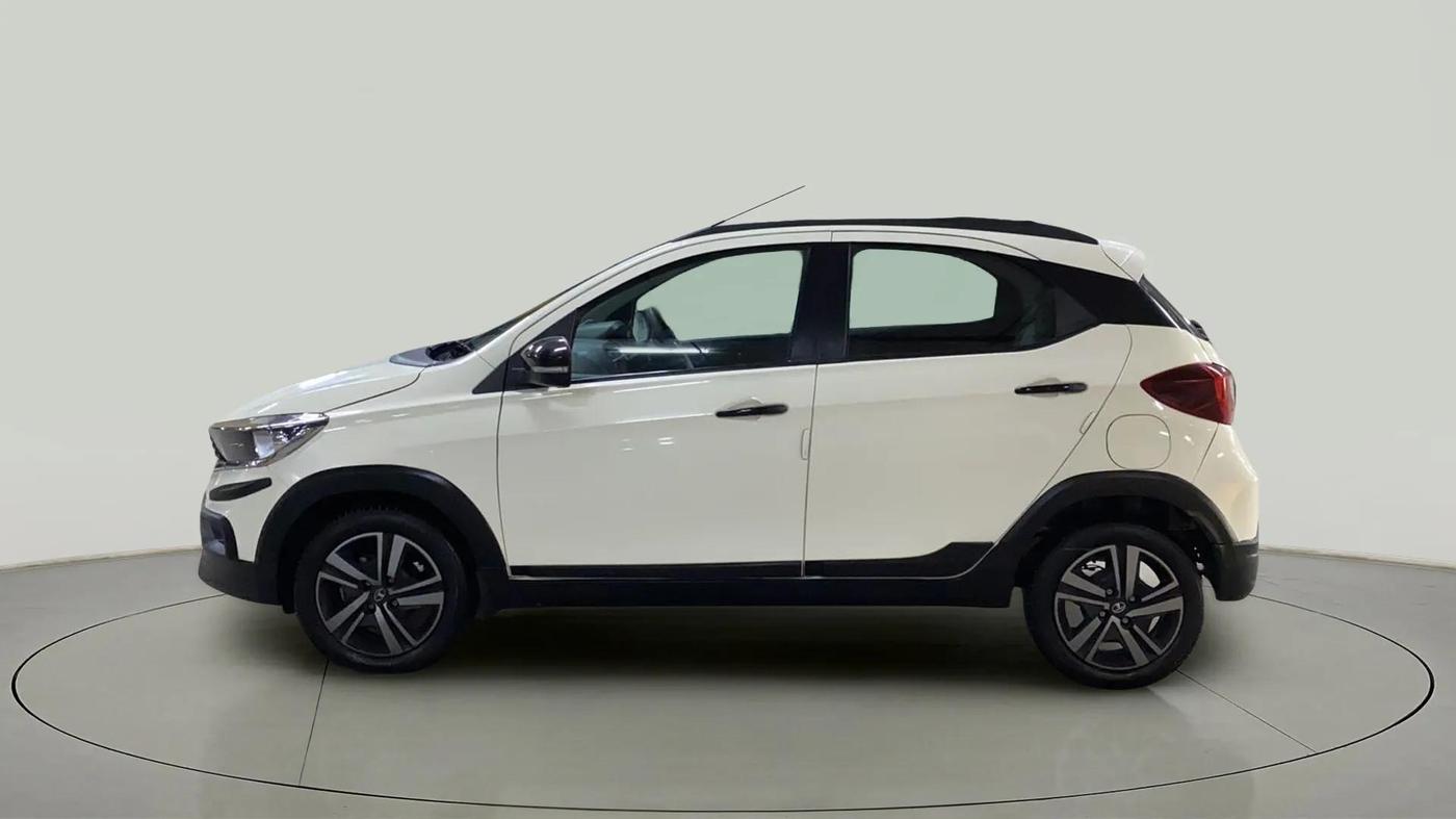 2022 Tata TIAGO NRG XZ AMT, Petrol, Automatic, 7,856 km, Left Side