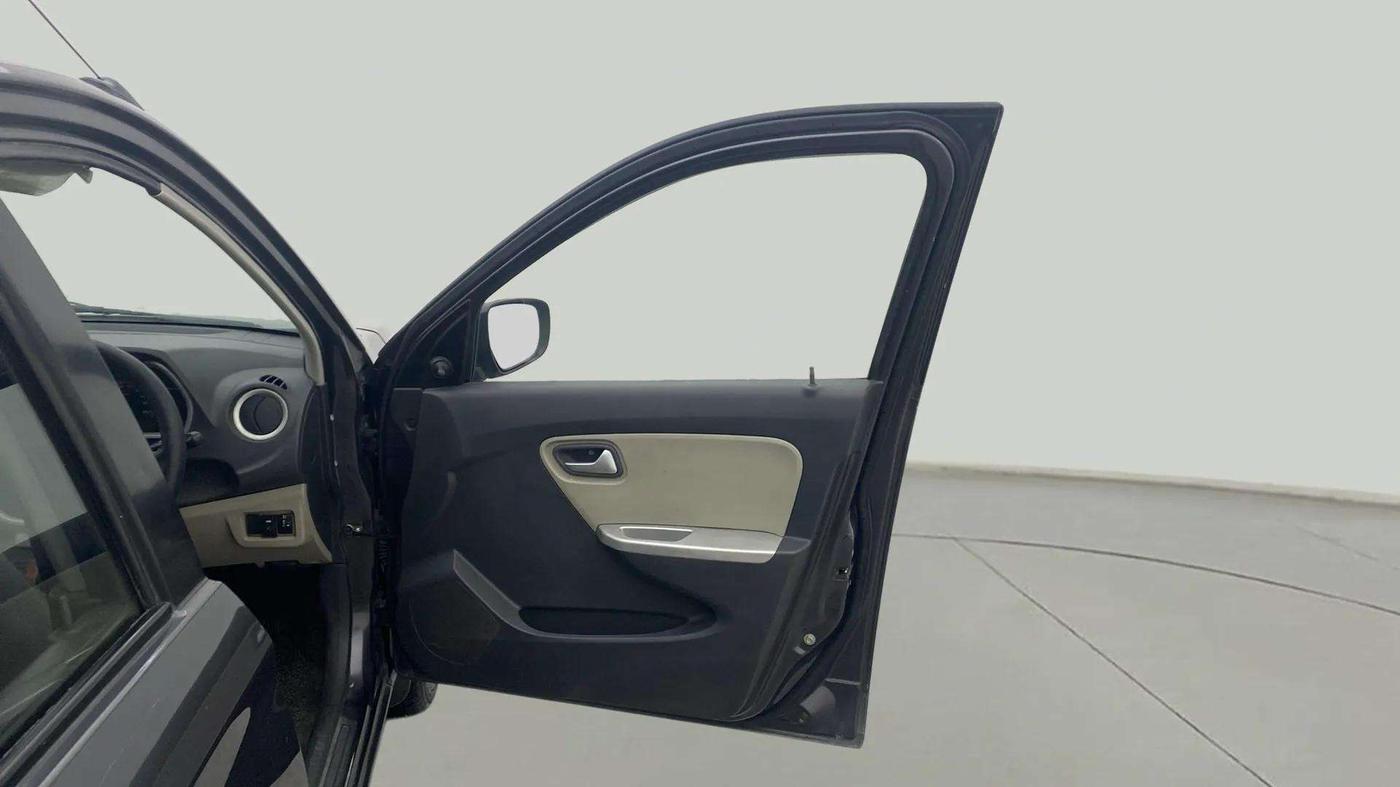 2017 Maruti Alto K10 VXI, Petrol, Manual, 67,559 km, RHS Front Door