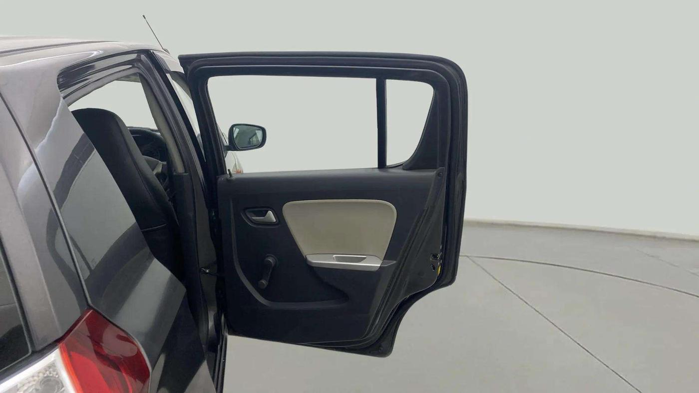 2017 Maruti Alto K10 VXI, Petrol, Manual, 67,559 km, RHS Rear Door