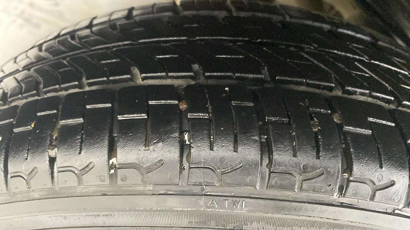 2017 Maruti Alto K10 VXI, Petrol, Manual, 67,559 km, Left Rear Tyre Tread