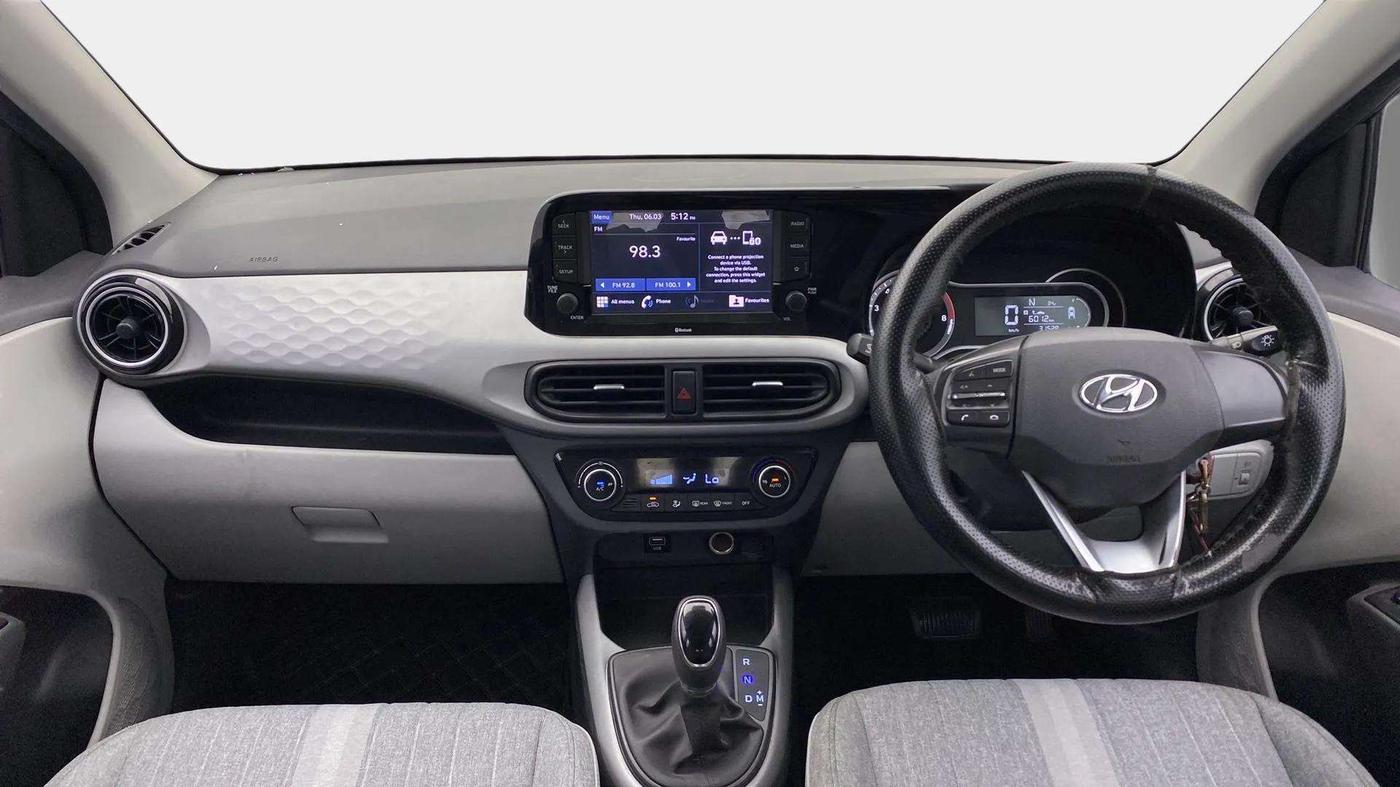 2022 Hyundai GRAND I10 NIOS SPORTZ AMT 1.2 KAPPA VTVT, Petrol, Automatic, 31,550 km, Dashboard