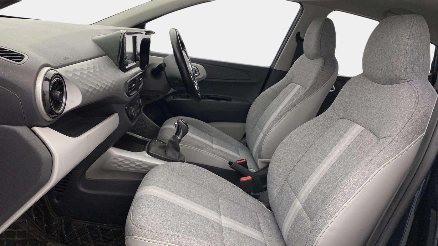 2022 Hyundai GRAND I10 NIOS SPORTZ AMT 1.2 KAPPA VTVT, Petrol, Automatic, 31,550 km, Right Side Front Door Cabin
