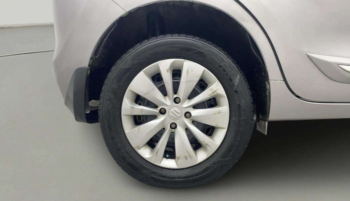 2017 Maruti Baleno DELTA PETROL 1.2, Petrol, Manual, 45,918 km, Right Rear Wheel