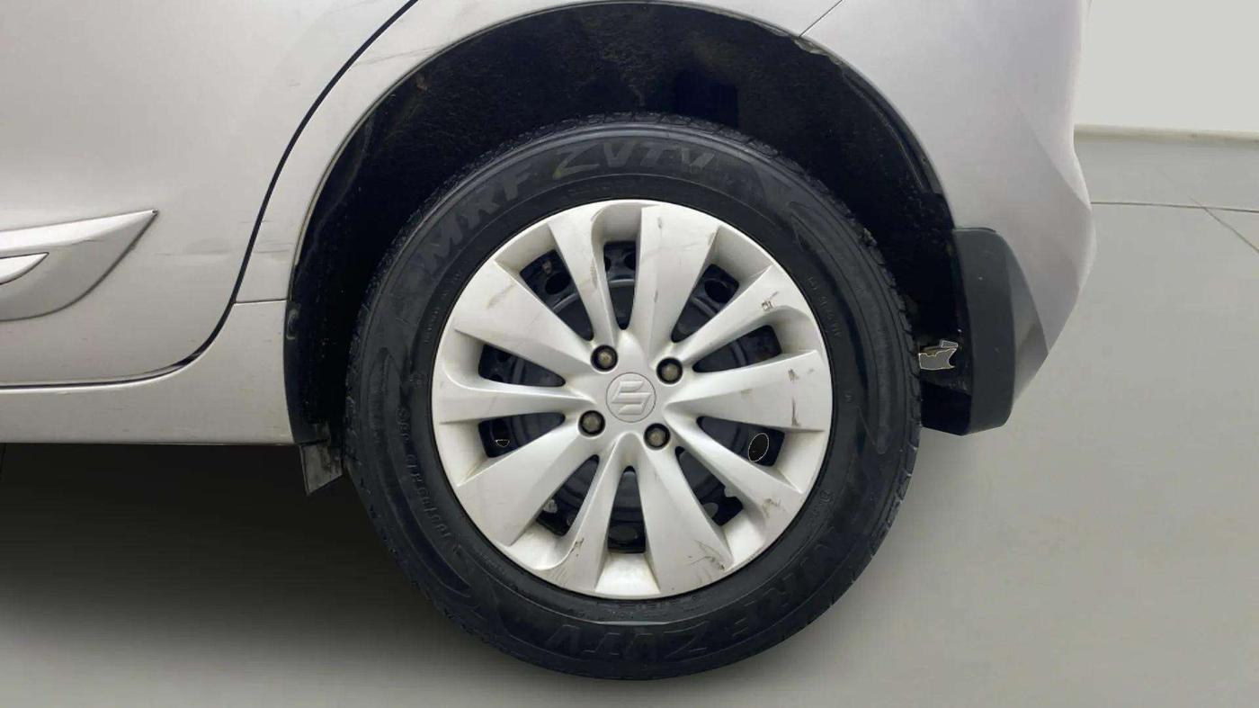 2017 Maruti Baleno DELTA PETROL 1.2, Petrol, Manual, 46,093 km, Left Rear Wheel