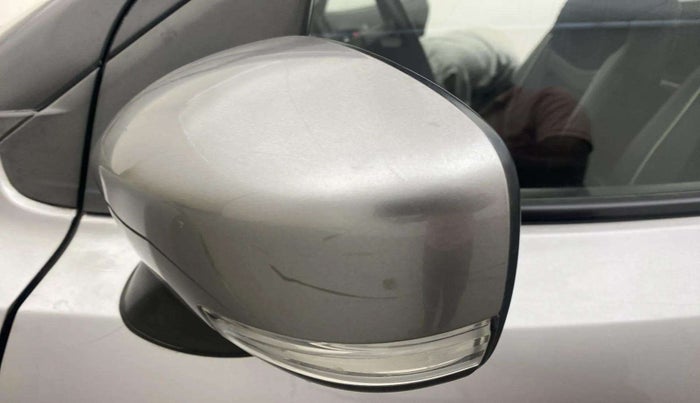 2017 Maruti Baleno DELTA PETROL 1.2, Petrol, Manual, 45,918 km, Left rear-view mirror - Minor folding noise
