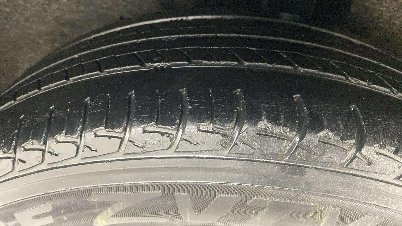 2017 Maruti Baleno DELTA PETROL 1.2, Petrol, Manual, 46,093 km, Left Rear Tyre Tread