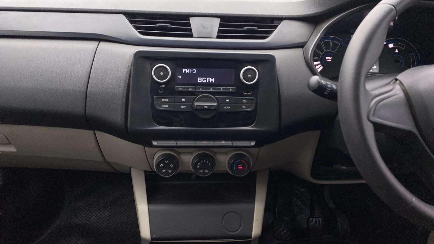 2022 Renault TRIBER RXL MT, Petrol, Manual, 35,107 km, Air Conditioner