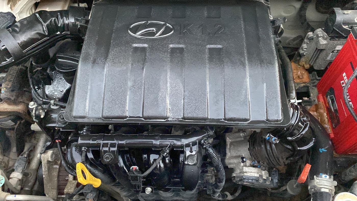 2017 Hyundai Grand i10 MAGNA AT 1.2 KAPPA VTVT, Petrol, Automatic, 16,764 km, Open Bonet
