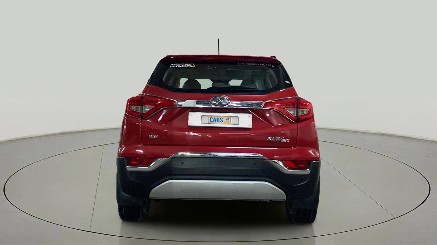 2020 Mahindra XUV300 W8 (O) 1.5 DIESEL, Diesel, Manual, 40,185 km, Back/Rear