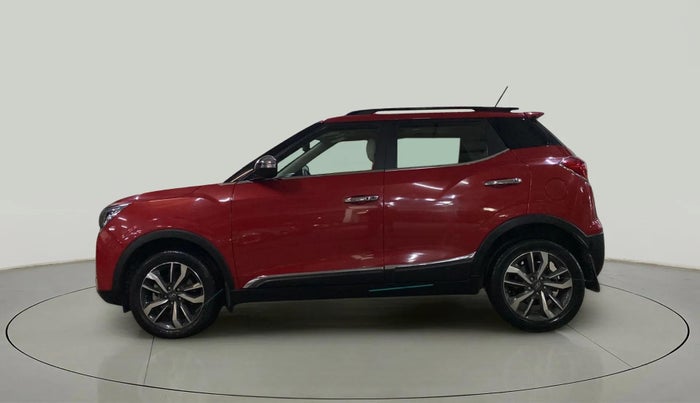 2020 Mahindra XUV300 W8 (O) 1.5 DIESEL, Diesel, Manual, 40,137 km, Left Side