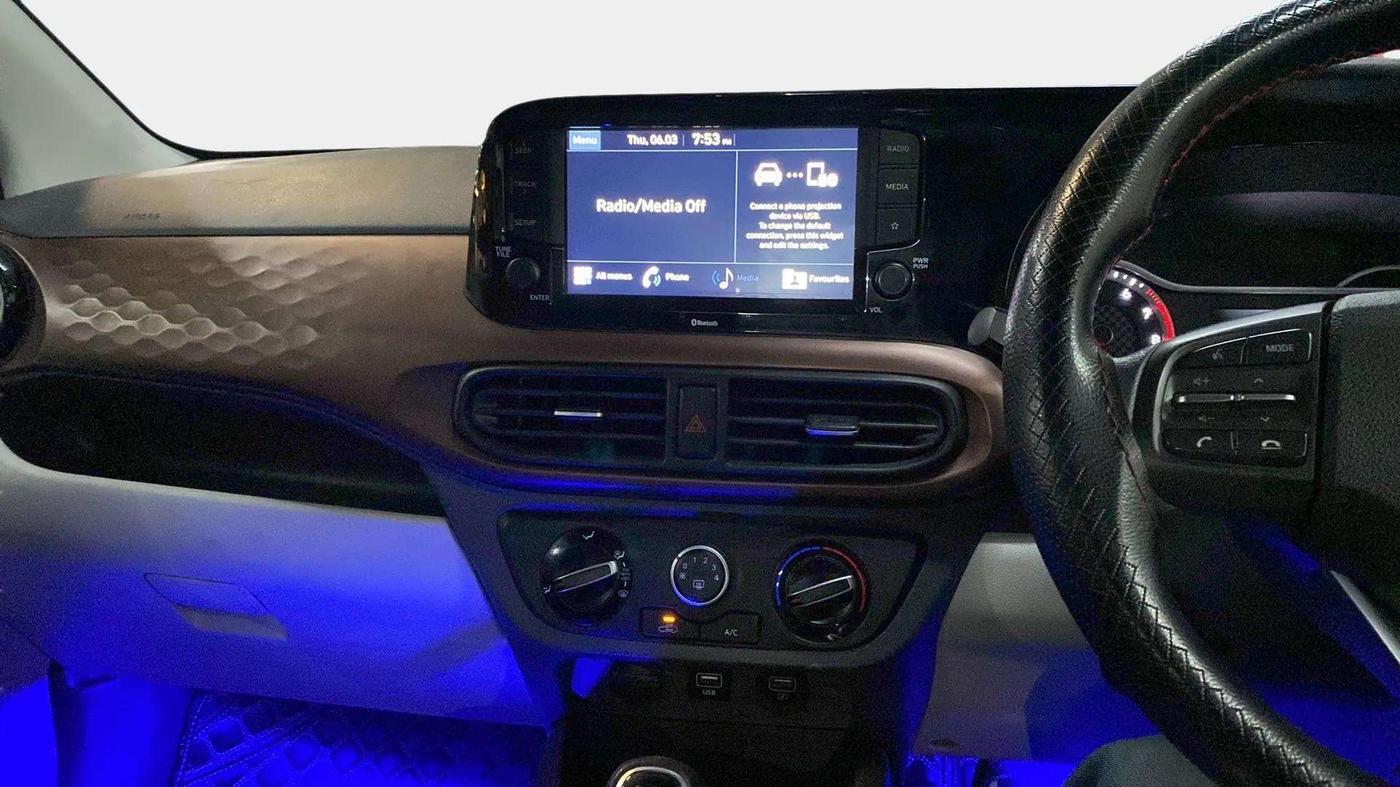 2021 Hyundai AURA SX 1.2, Petrol, Manual, 26,623 km, Air Conditioner