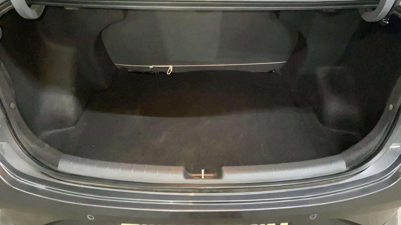 2021 Hyundai AURA SX 1.2, Petrol, Manual, 26,623 km, Boot Inside