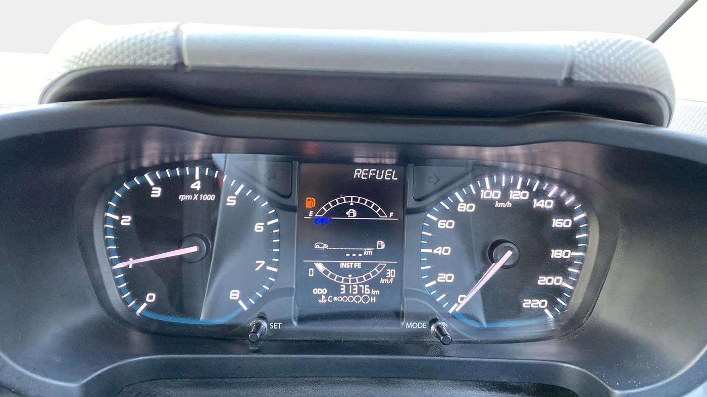 2021 Tata ALTROZ XM PETROL, Petrol, Manual, 31,852 km, Odometer Image
