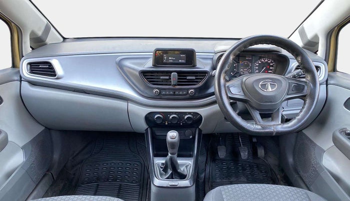 2021 Tata ALTROZ XM PETROL, Petrol, Manual, 31,354 km, Dashboard