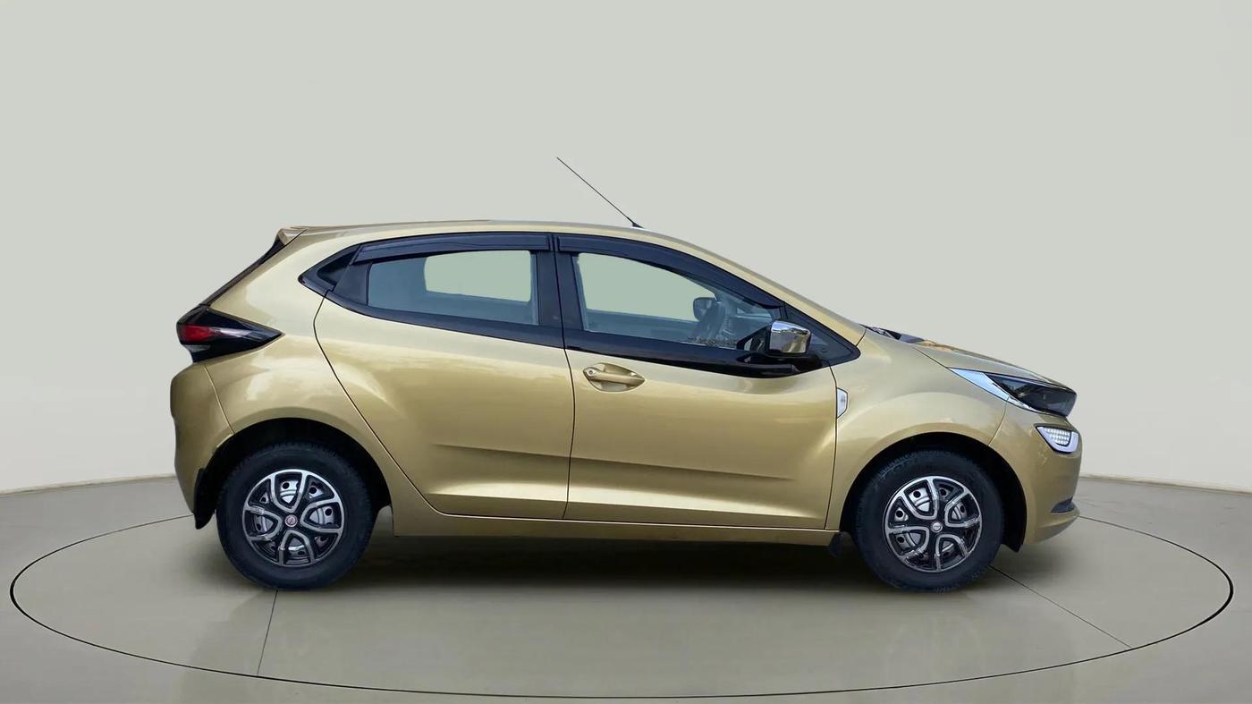 2021 Tata ALTROZ XM PETROL, Petrol, Manual, 31,852 km, Right Side View